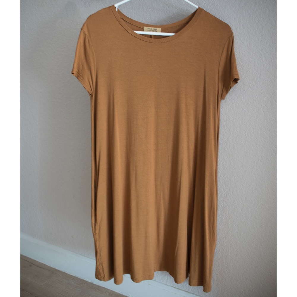 Piko short sleeve t-shirt dress with pockets